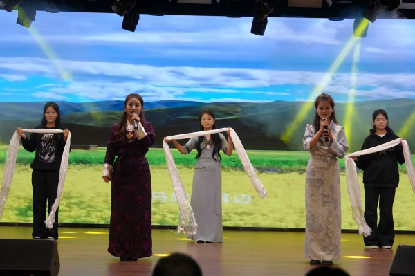 青春律動(dòng) 聲耀未來——我院校園十佳歌手大賽決賽精彩開唱